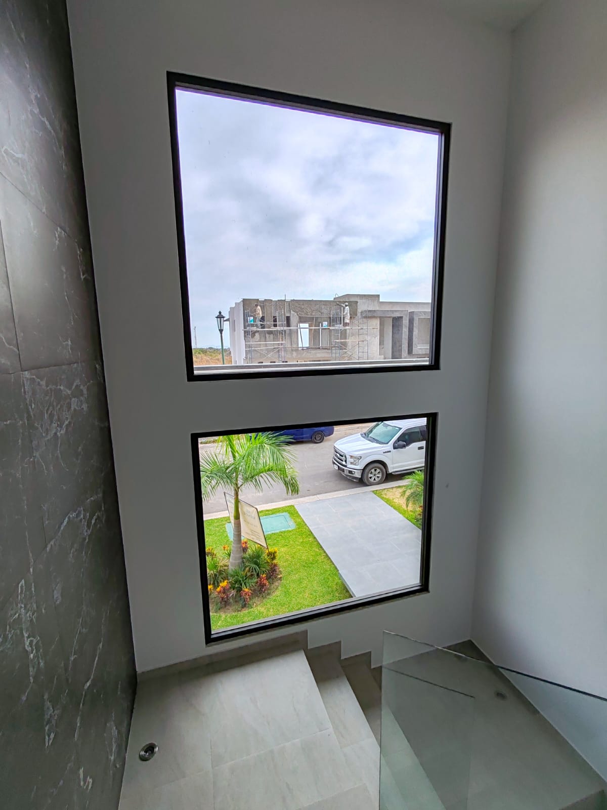 casa en venta Lomas de Cocoyoc con alberca y jardín