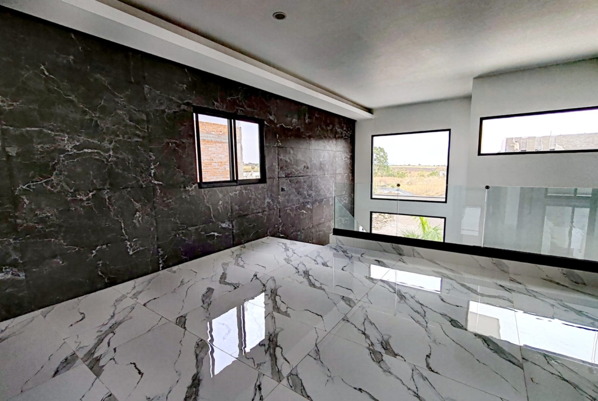 casa en venta Lomas de Cocoyoc con alberca y jardín